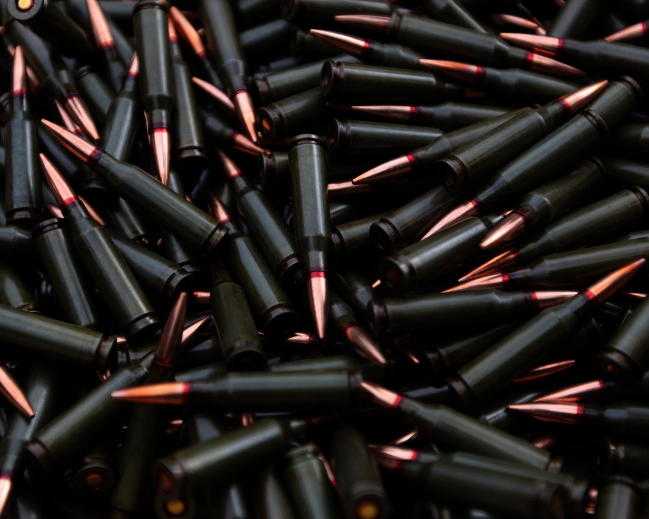 Черные патроны обои