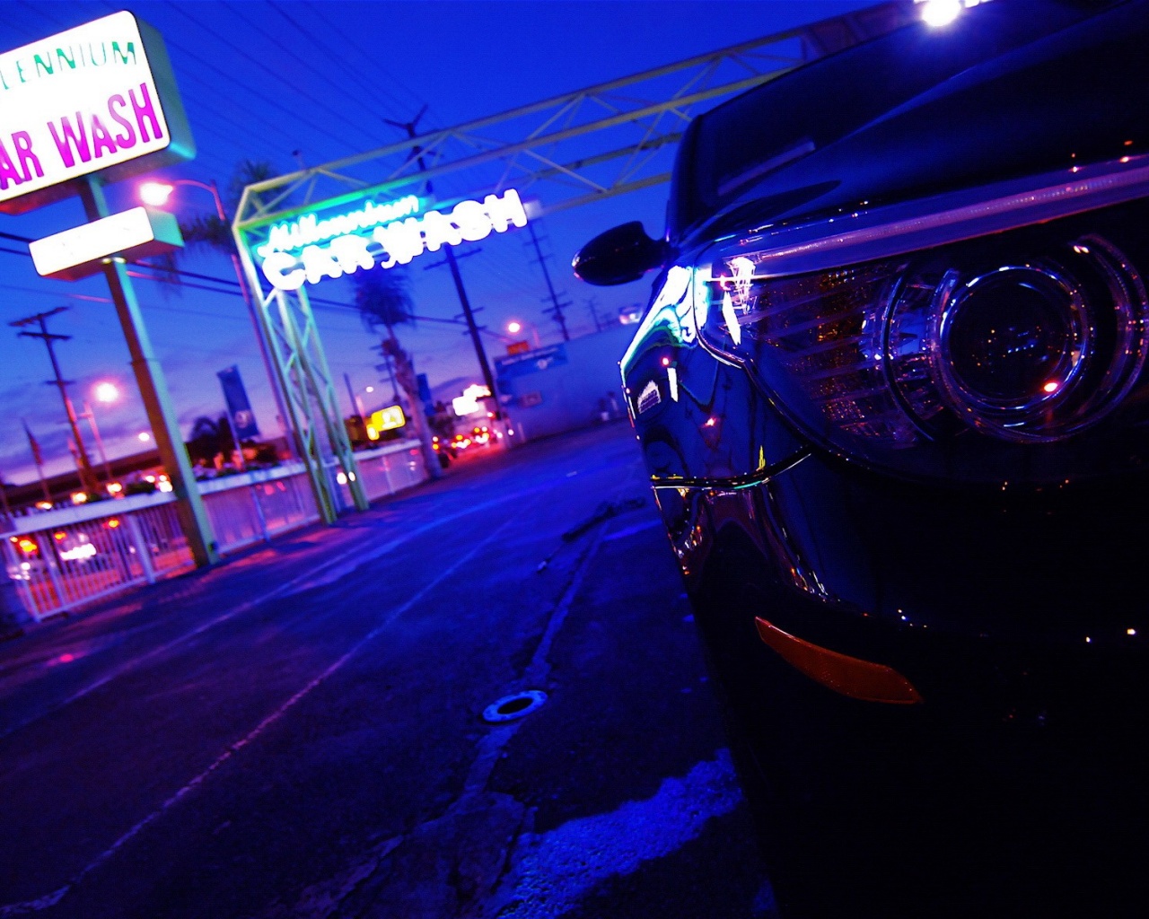 Ночная автомойка обои