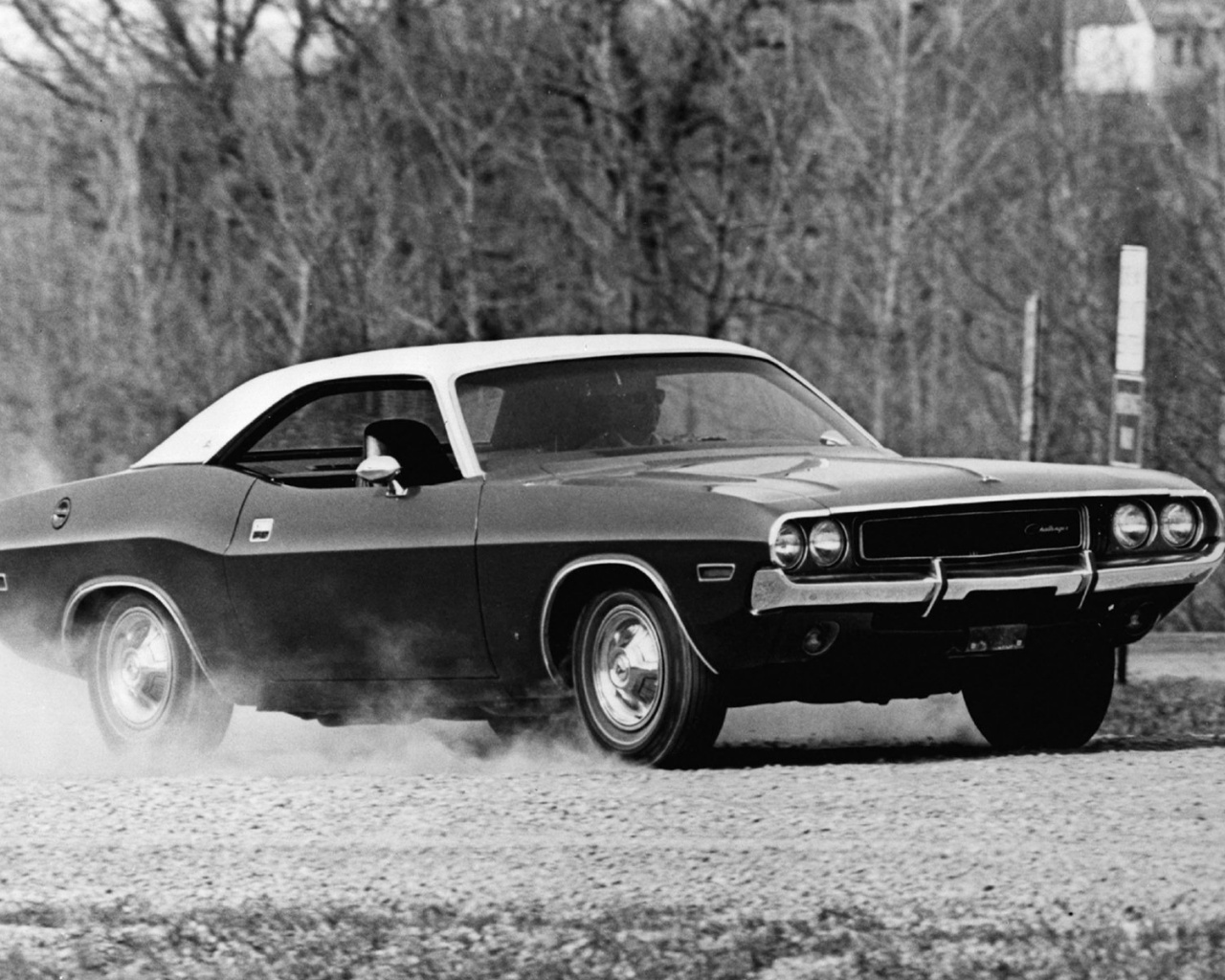 Черно-белое фото Dodge обои