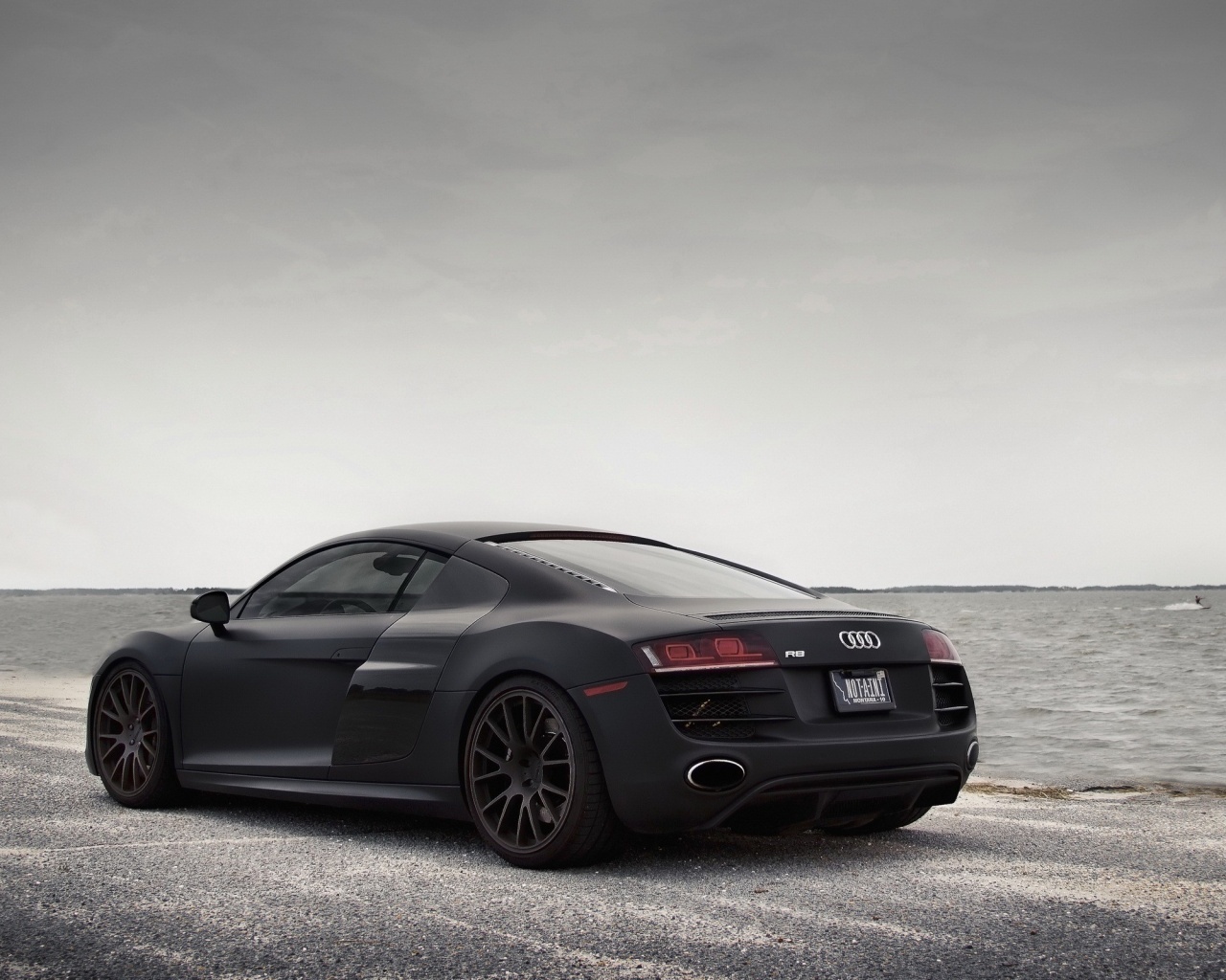 Черный ауди ТТ обои
