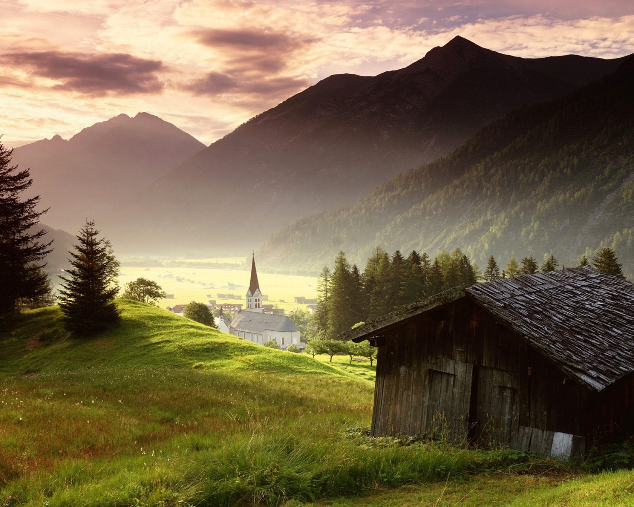 Церковь в австрийской деревне обои