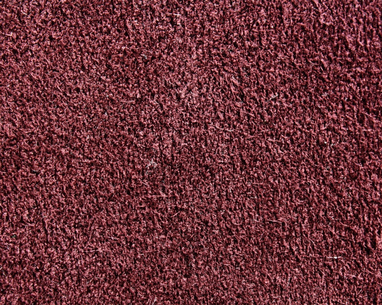 Бордовый ковролин обои