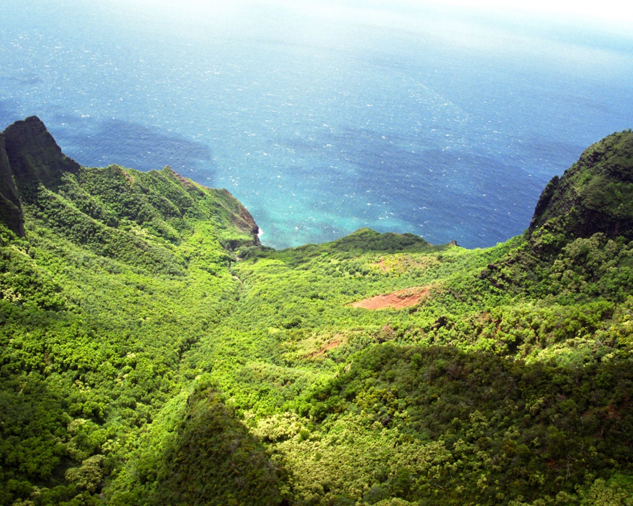 Горный пейзаж обои