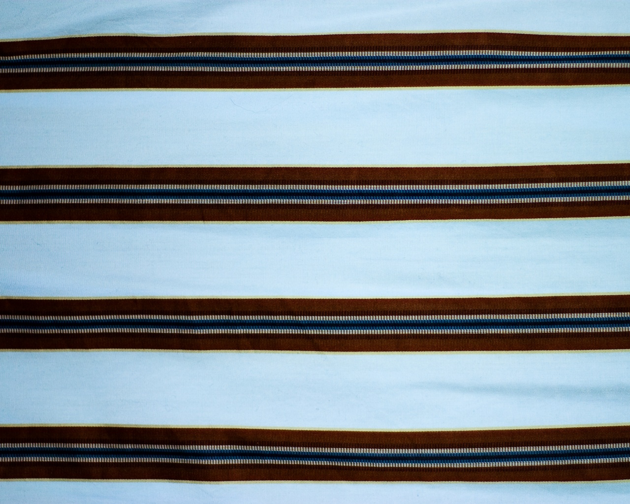 Горизонтальные полосы обои