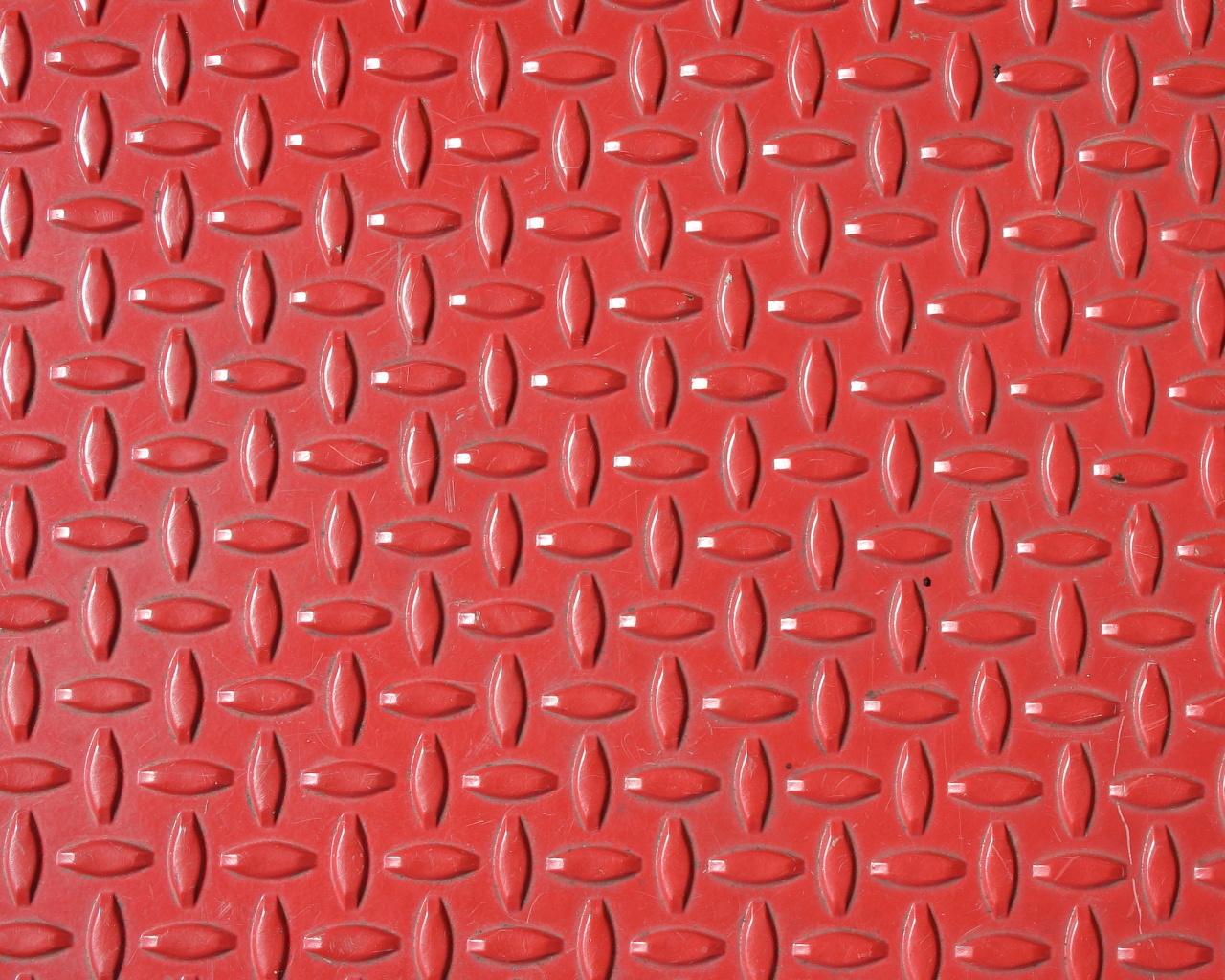 Стальной лист красного цвета обои