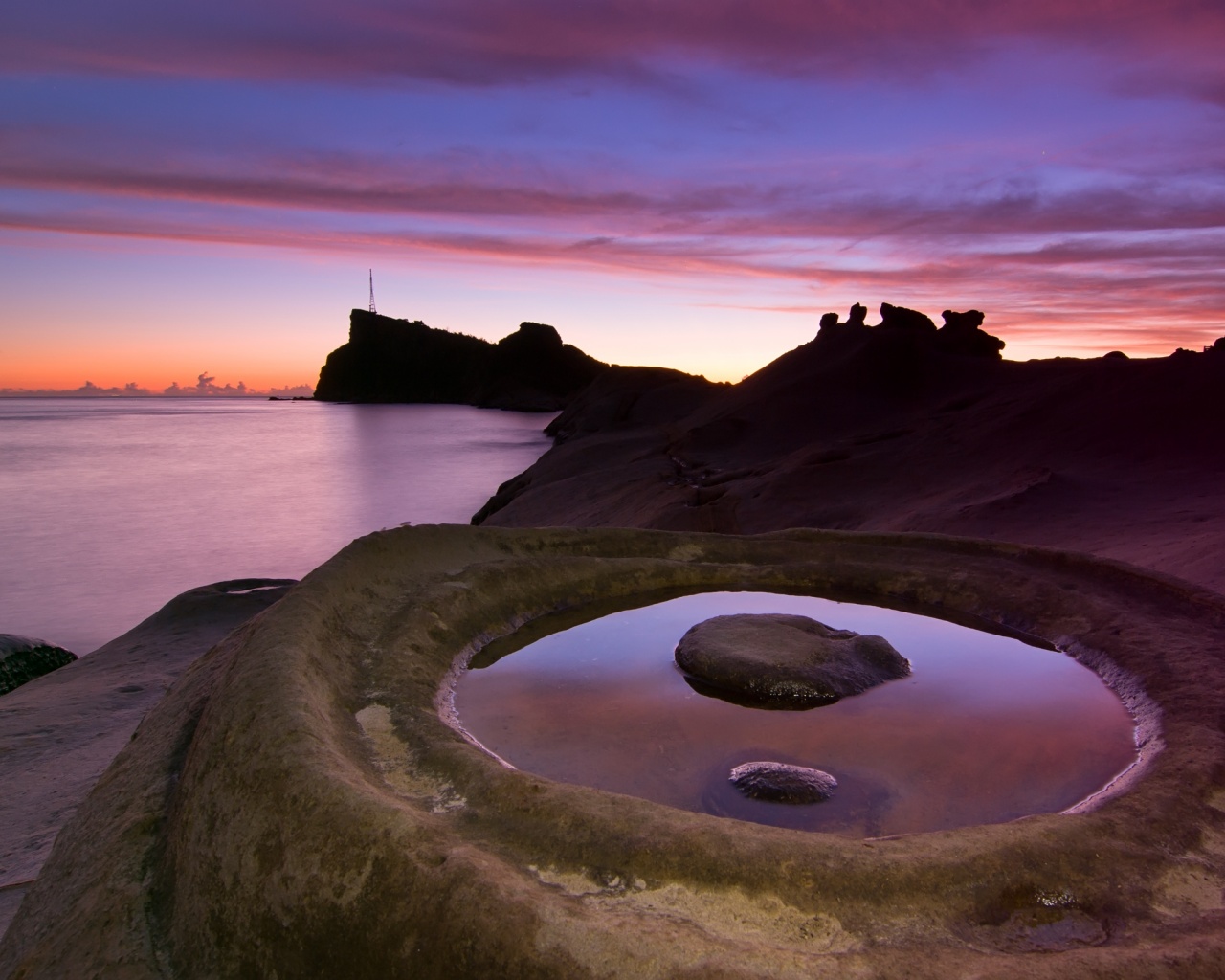 Закат на побережье обои