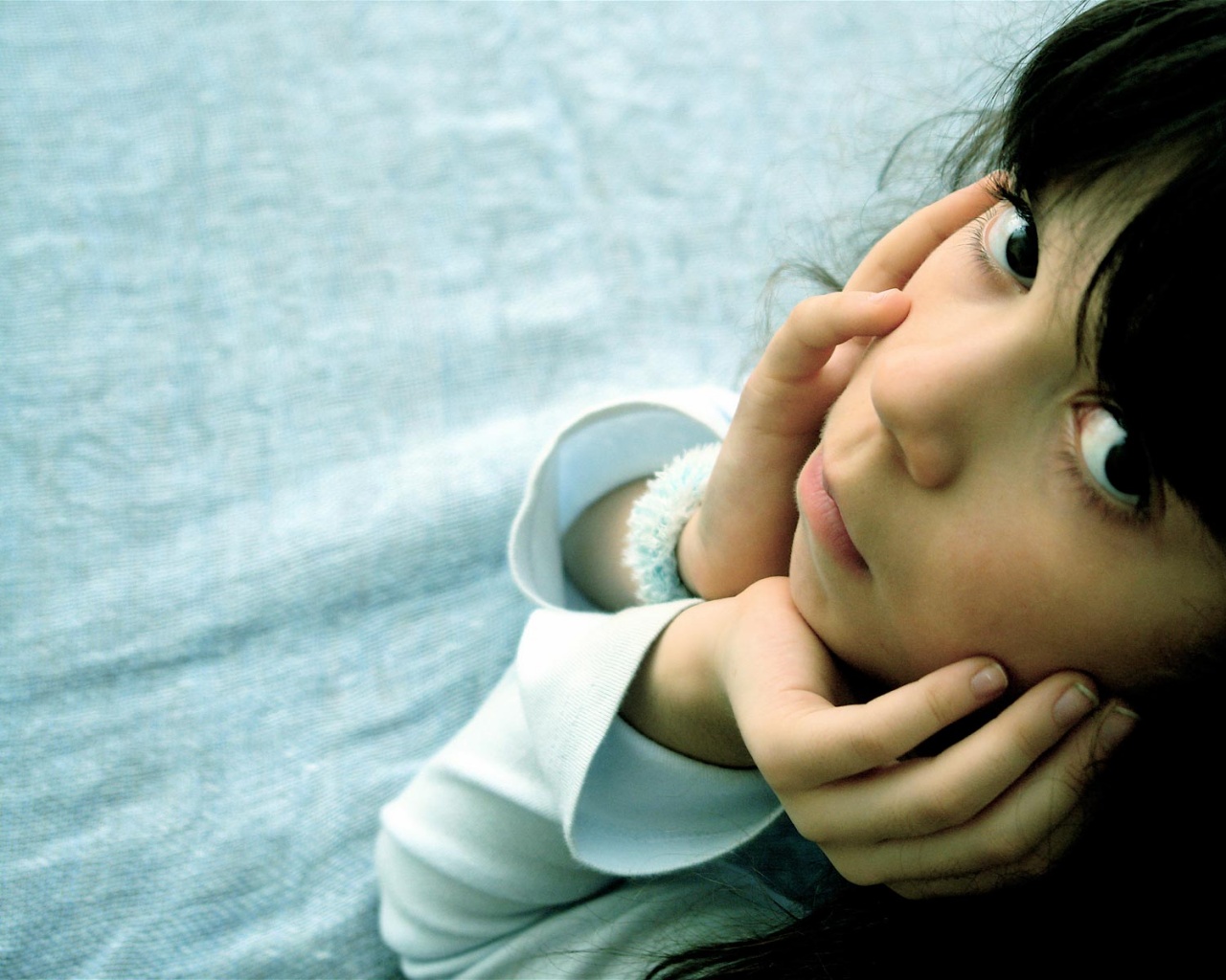 Девочка обои