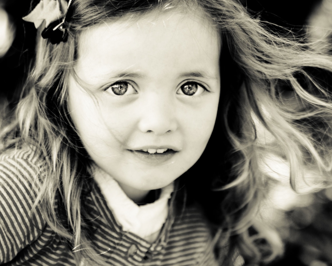 Девочка обои