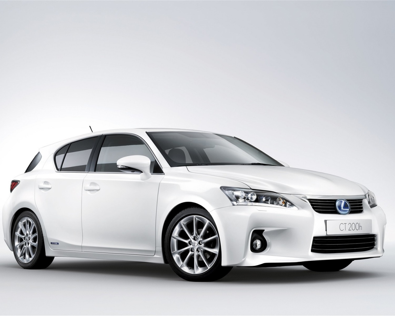 Lexus CT обои