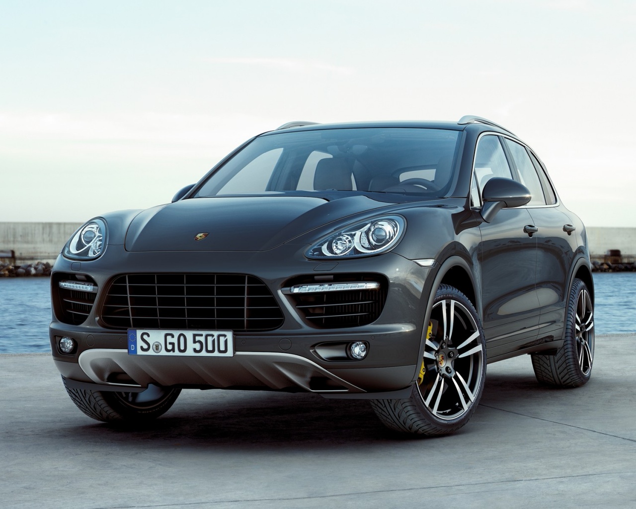 Porsche Cayenne обои