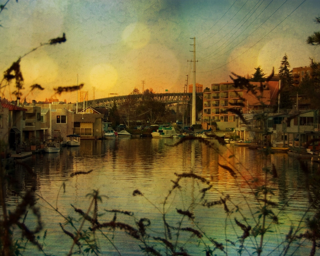 Городок на реке обои