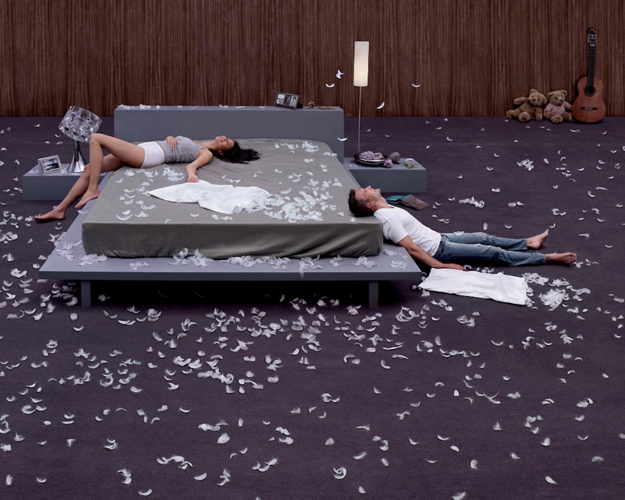 На поле брани.. подушками обои