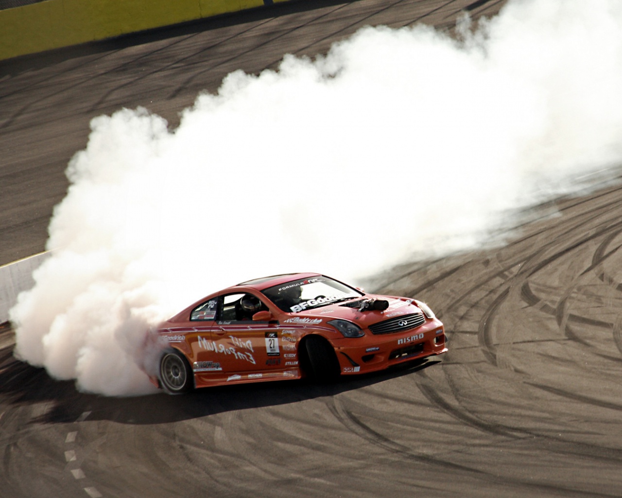 Deawoo в гонках обои