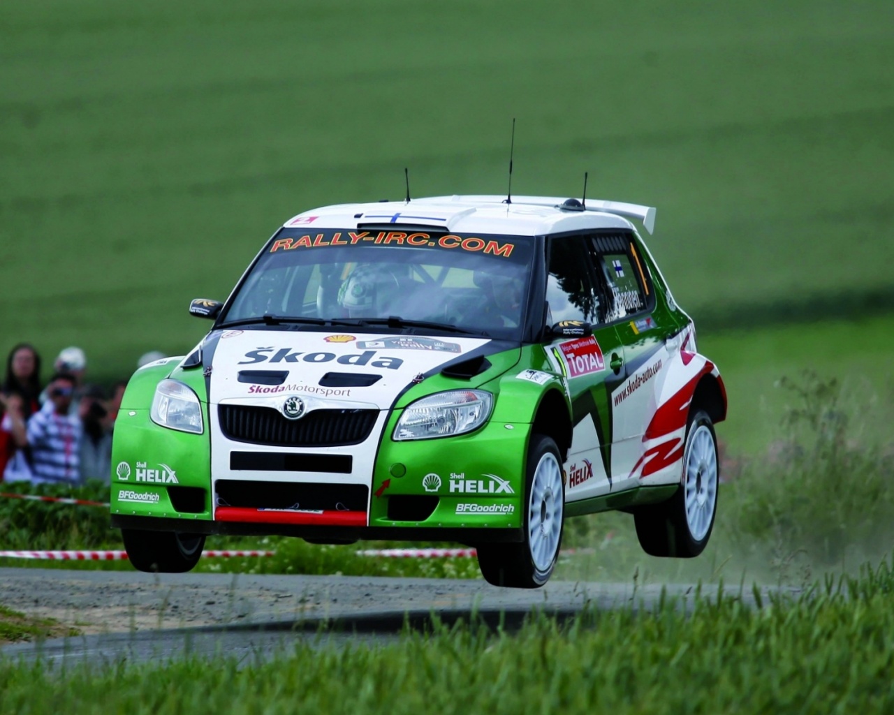 Раллиййная Шкода обои