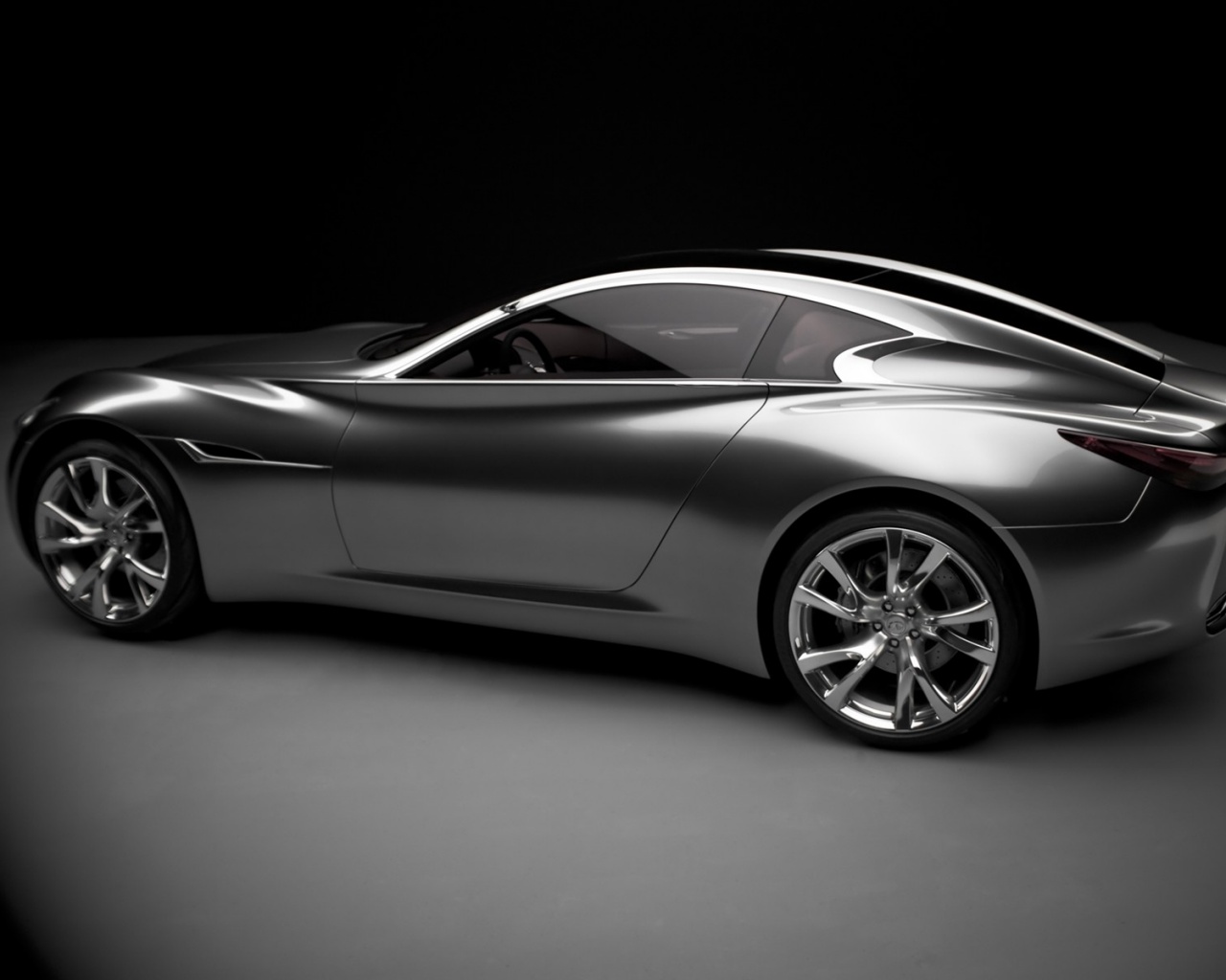 Aston Martin обои