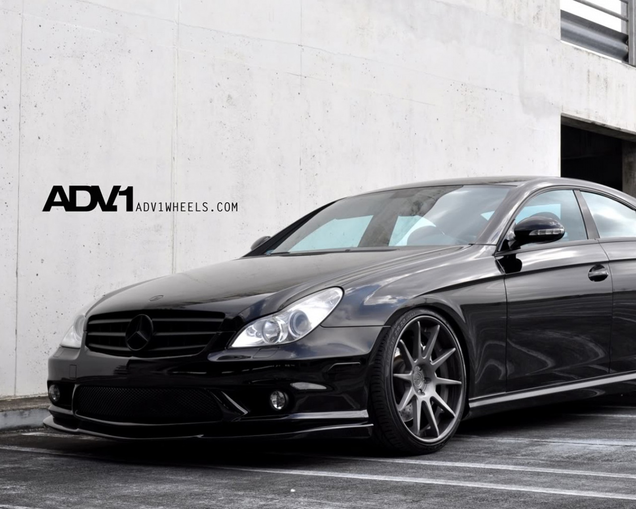 Mercedes CLS55 Amg обои
