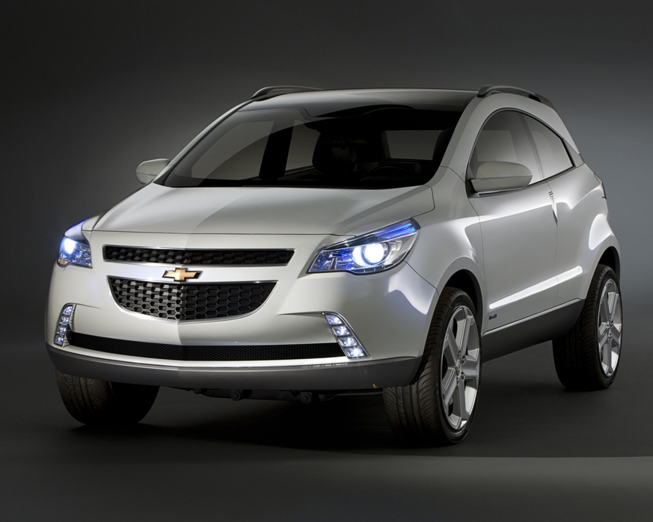 Кроссовер Шевроле обои