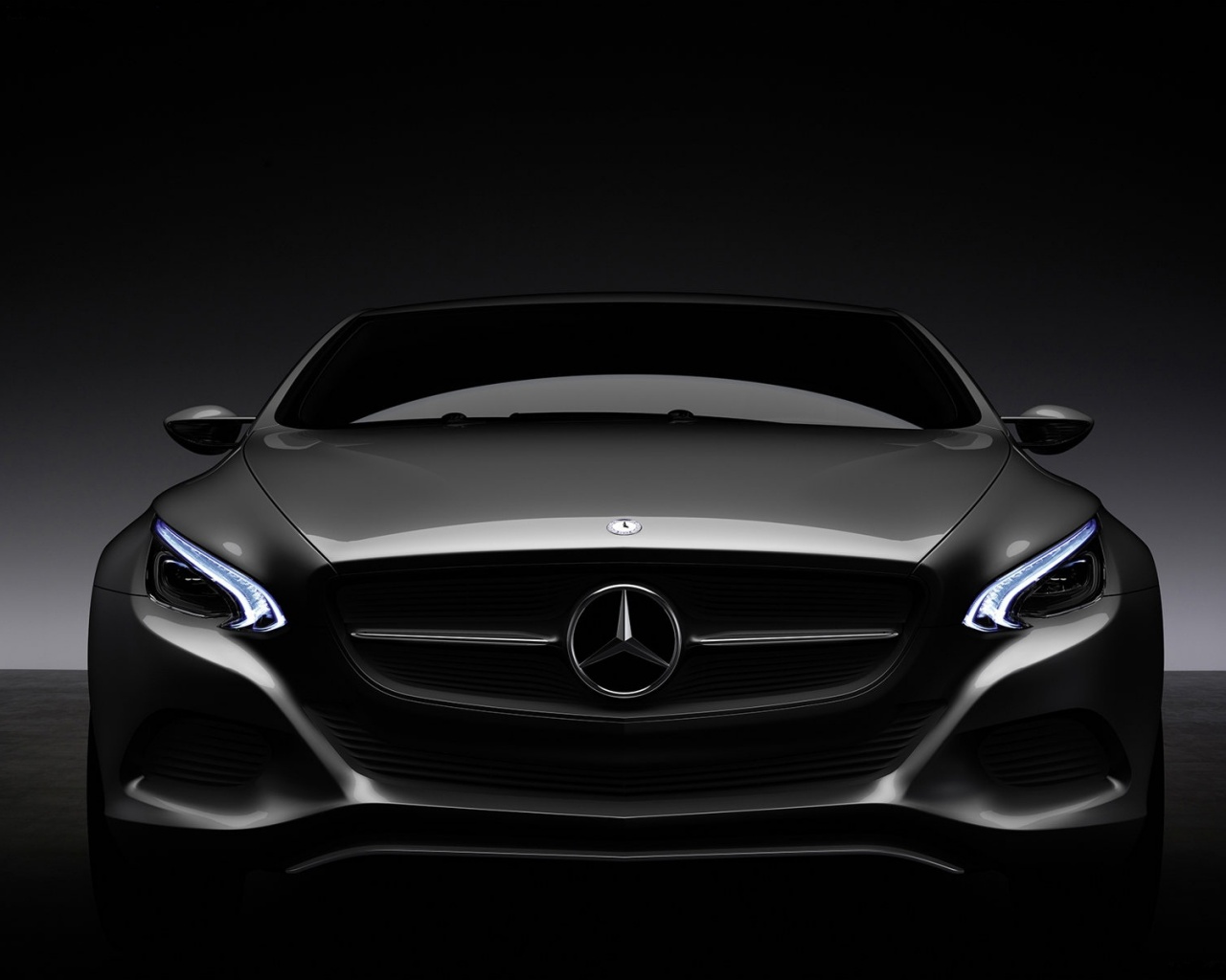 Mercedes F800 обои