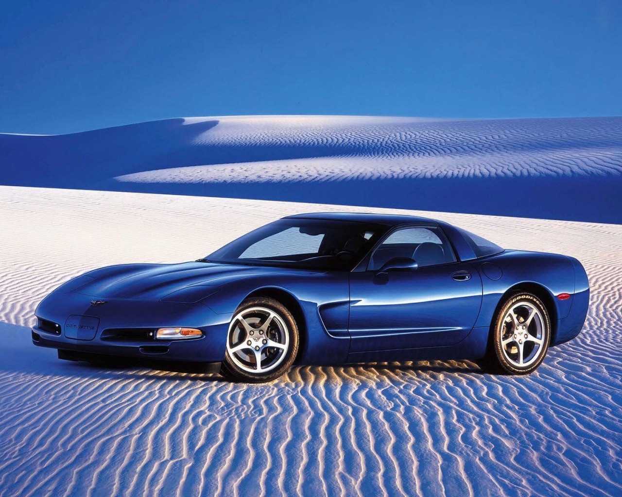 Chevrolet Corvette обои