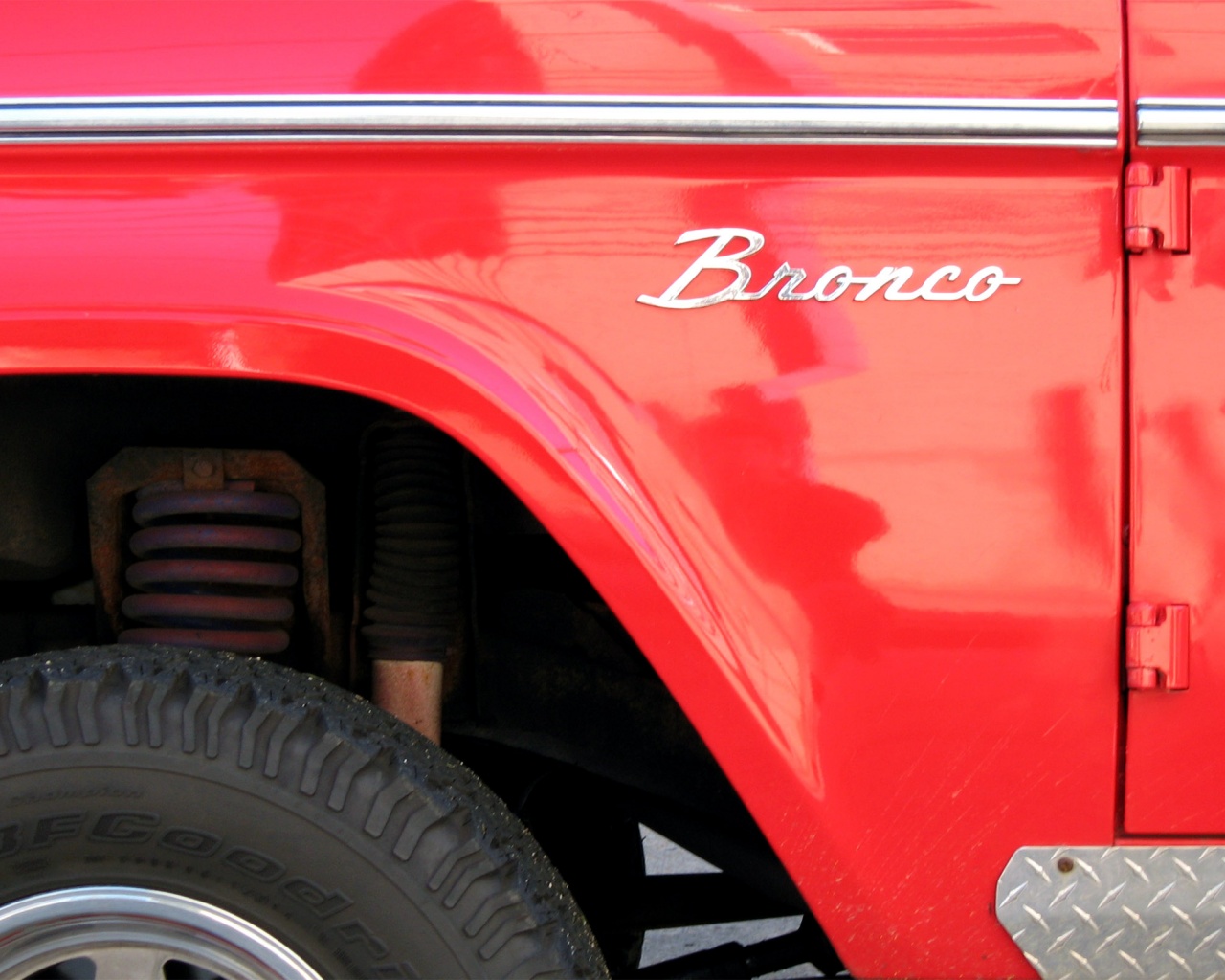 Форд Бронко обои