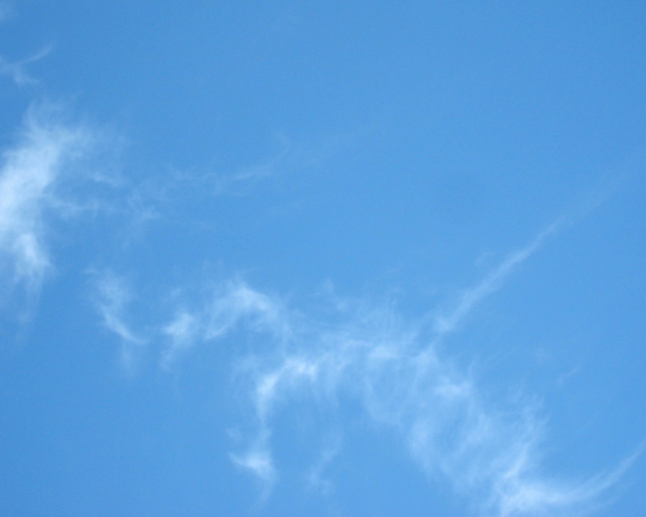 Перистые облака обои