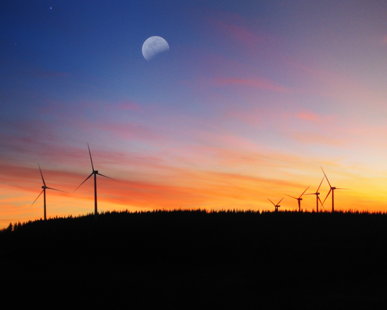 Закат за холмом обои