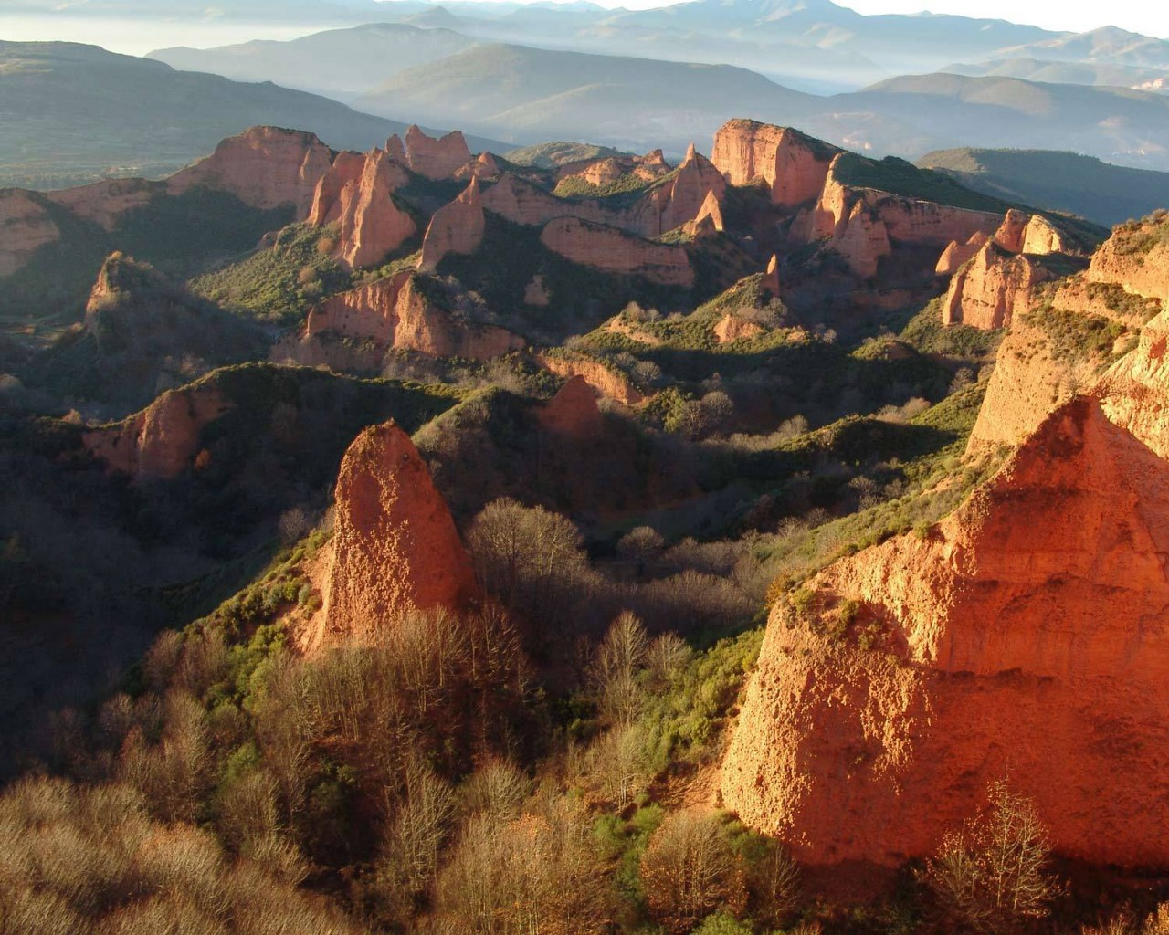Скалы на рассвете обои