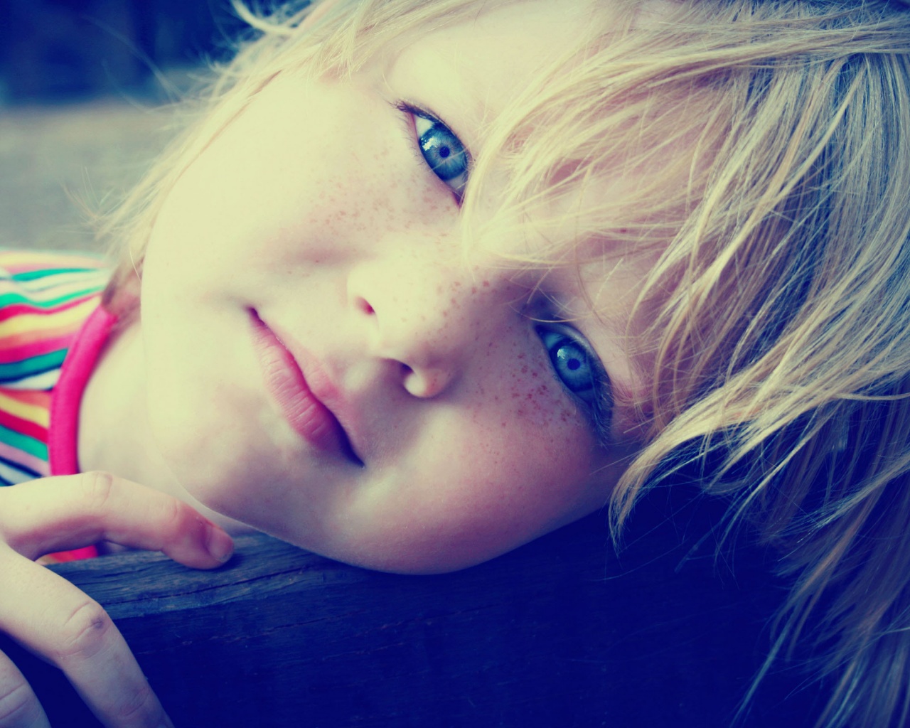 Взгляд обои