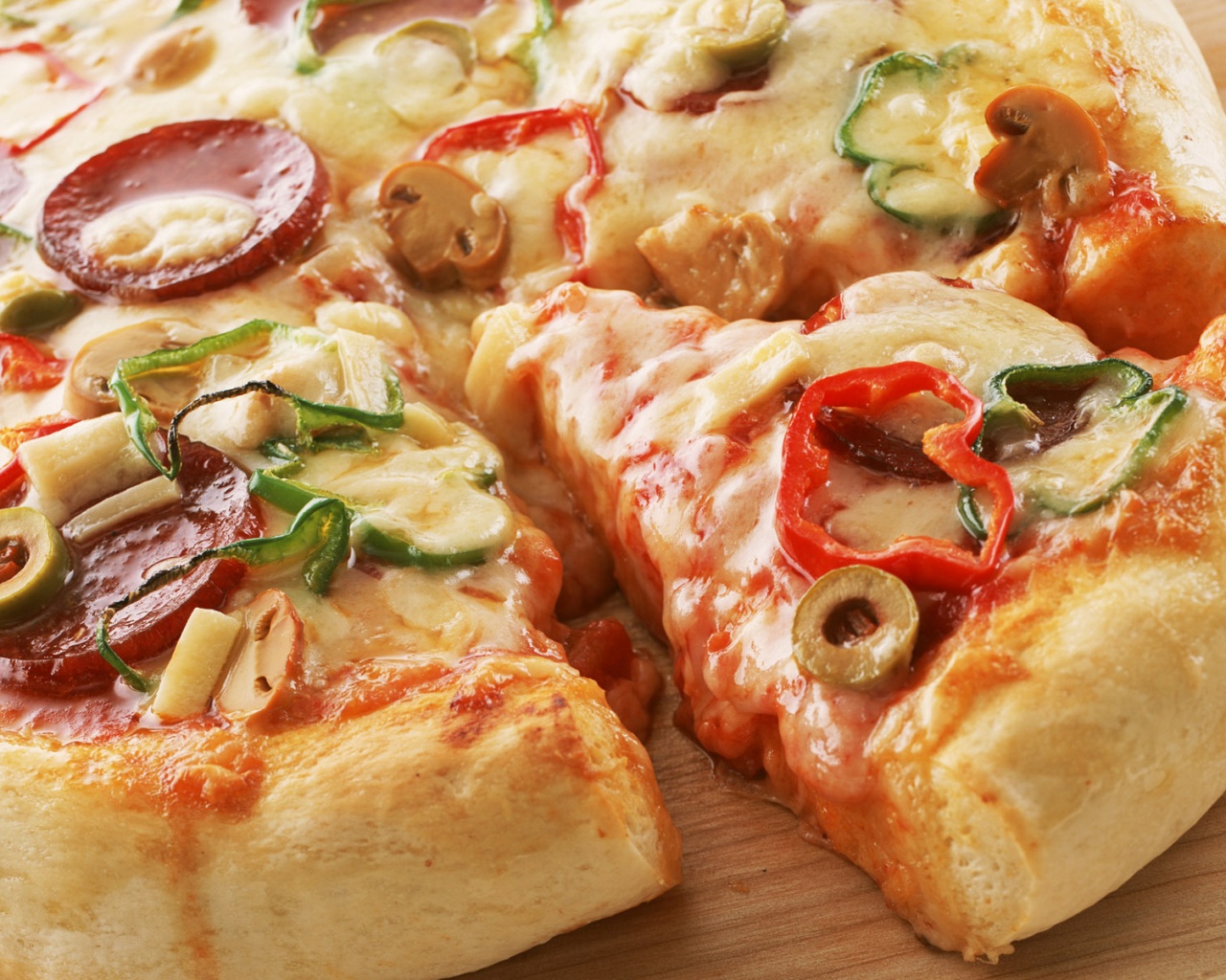 Свежая пицца обои