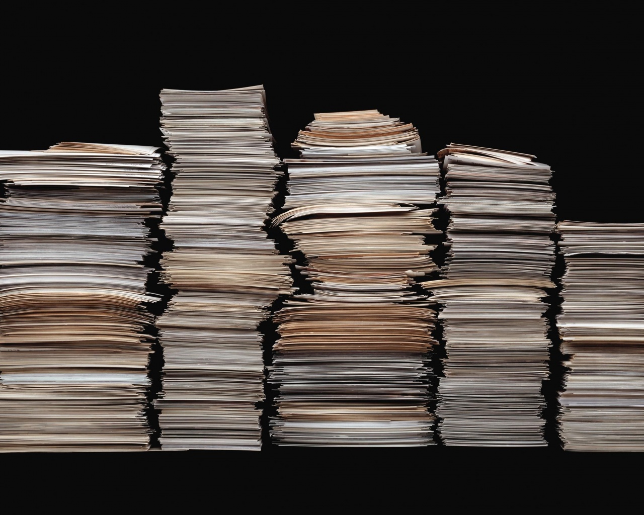 Стопки листов бумаги обои