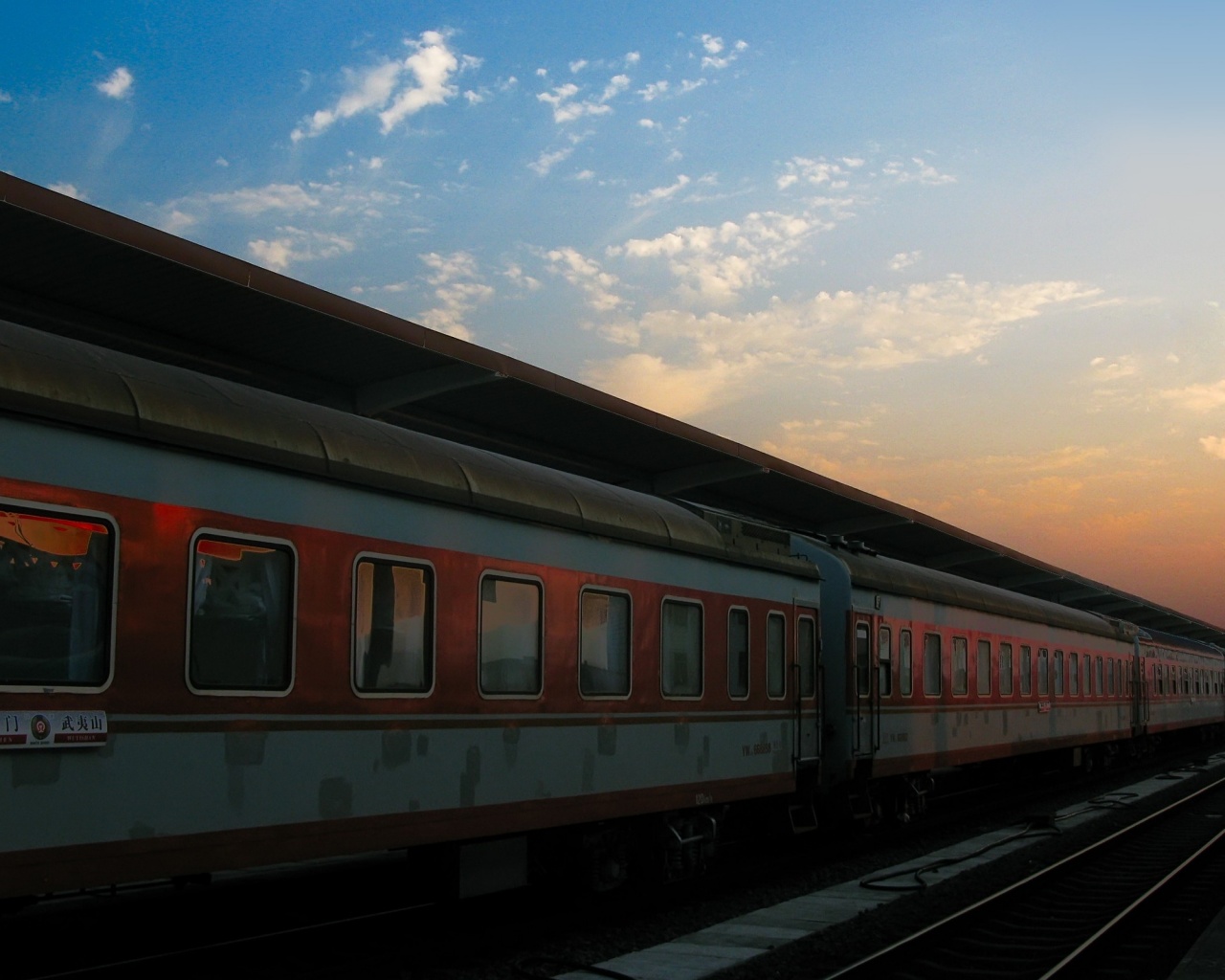 Пассажирский состав обои