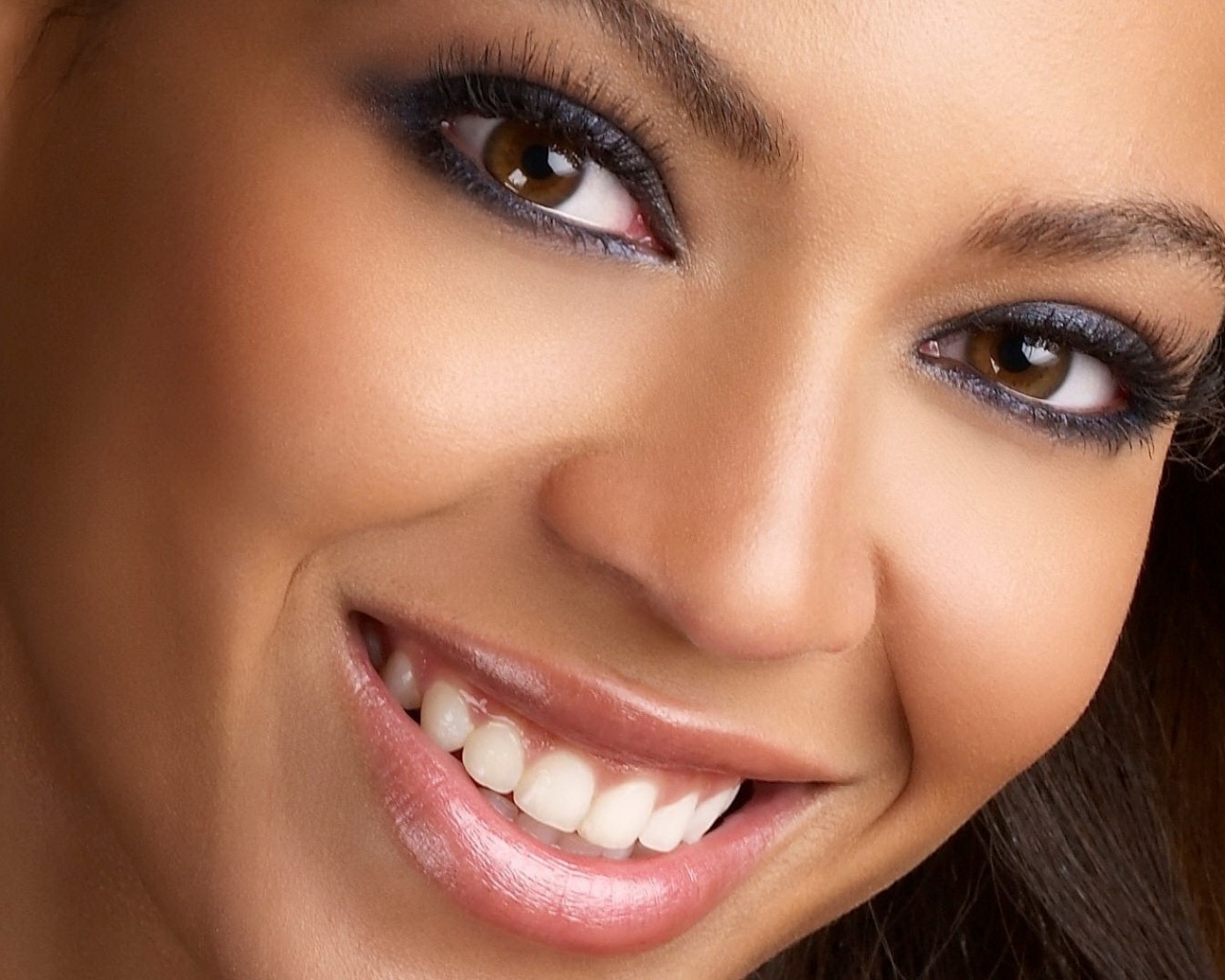 Бейонсе Ноулз обои