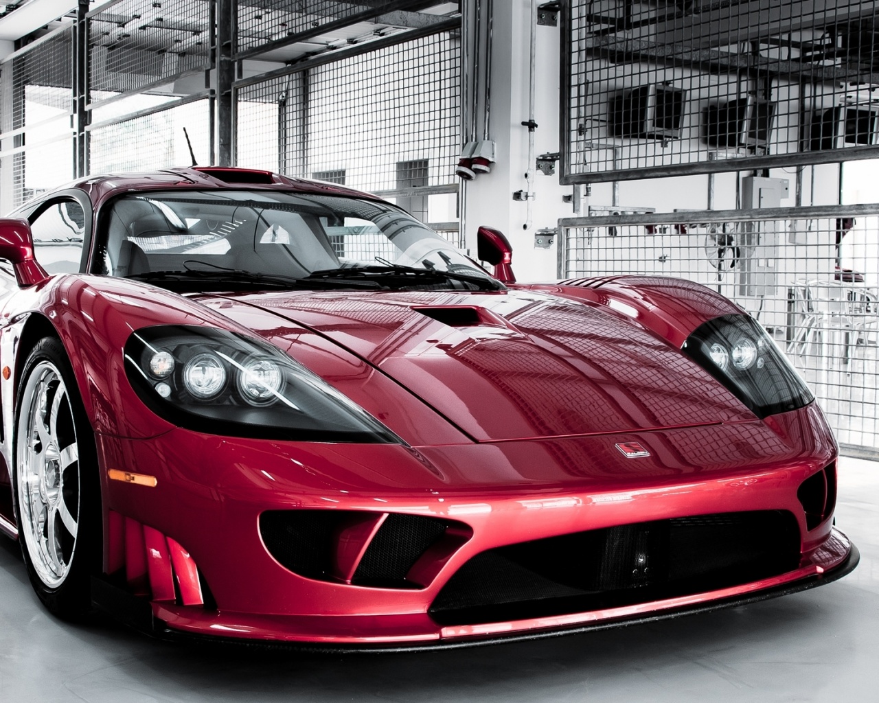 Суперкар бордового цвета обои