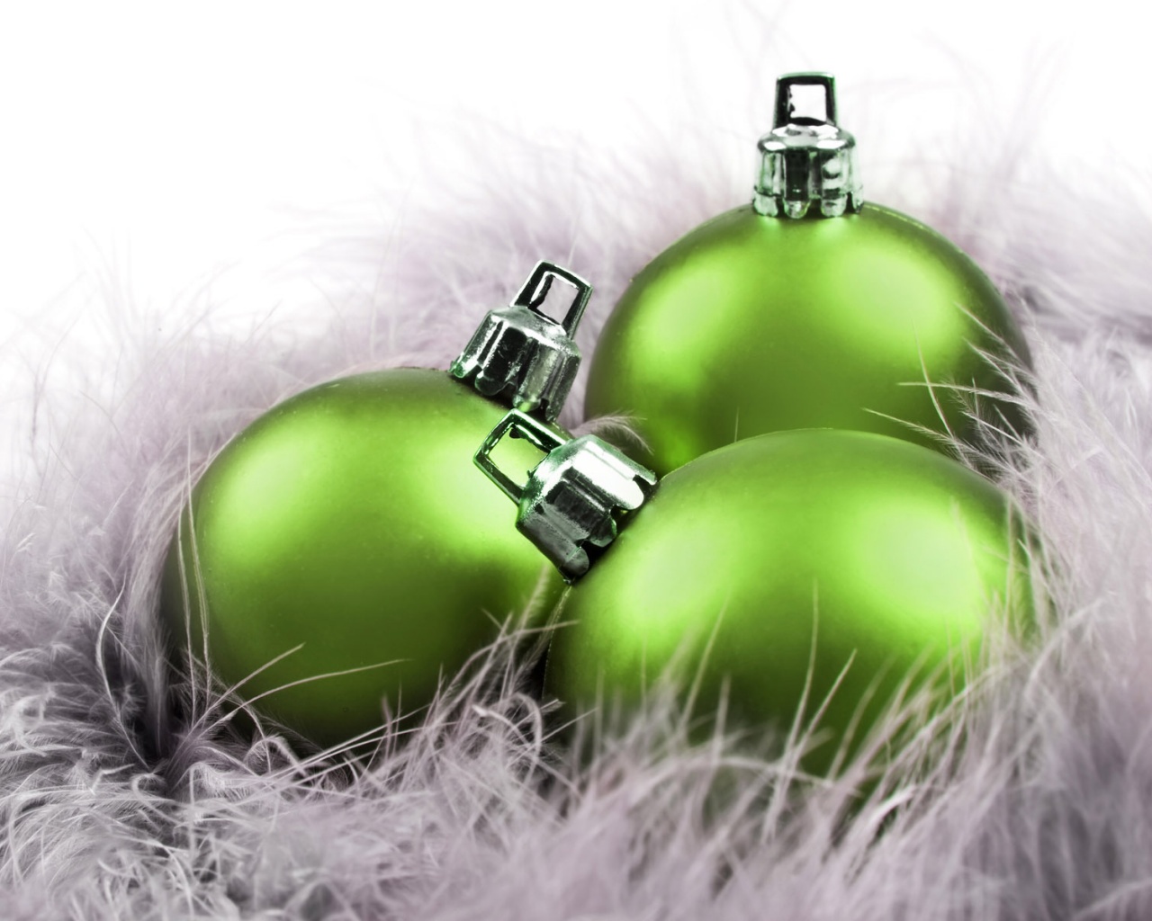 Новогодние шарики обои