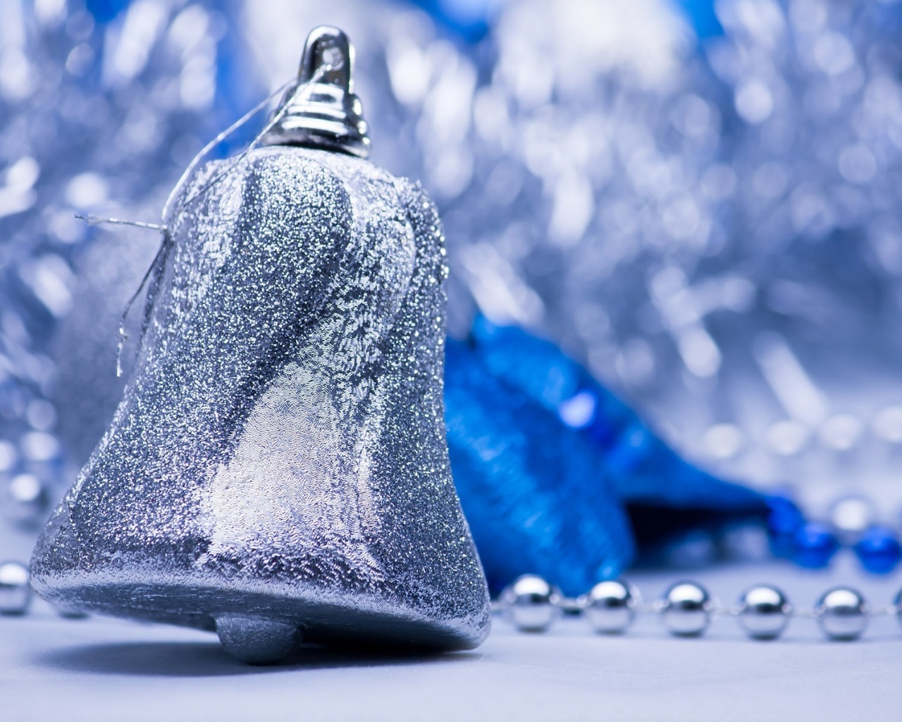 Ёлочное украшение обои