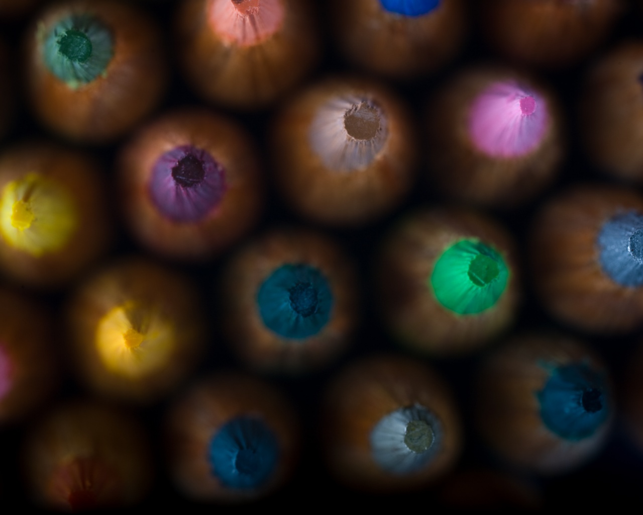 Карандаши обои