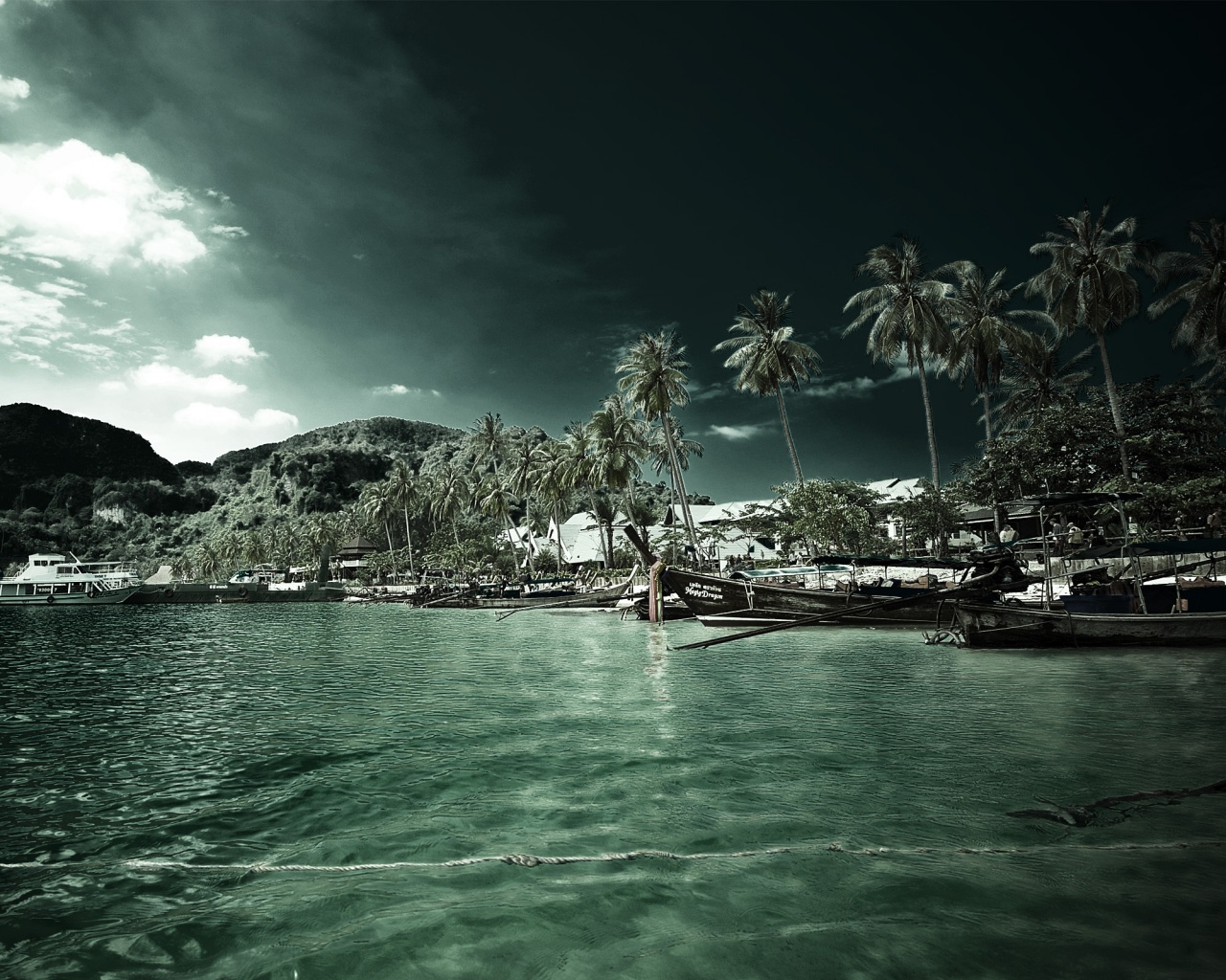 Призрачный пляж обои