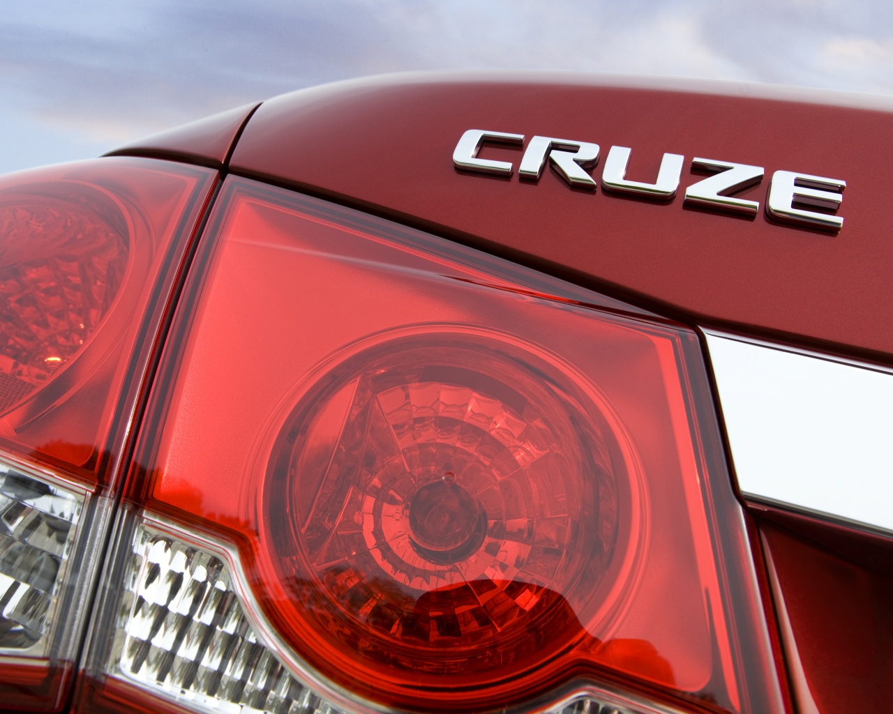 Шильдик Chevrolet Cruze обои