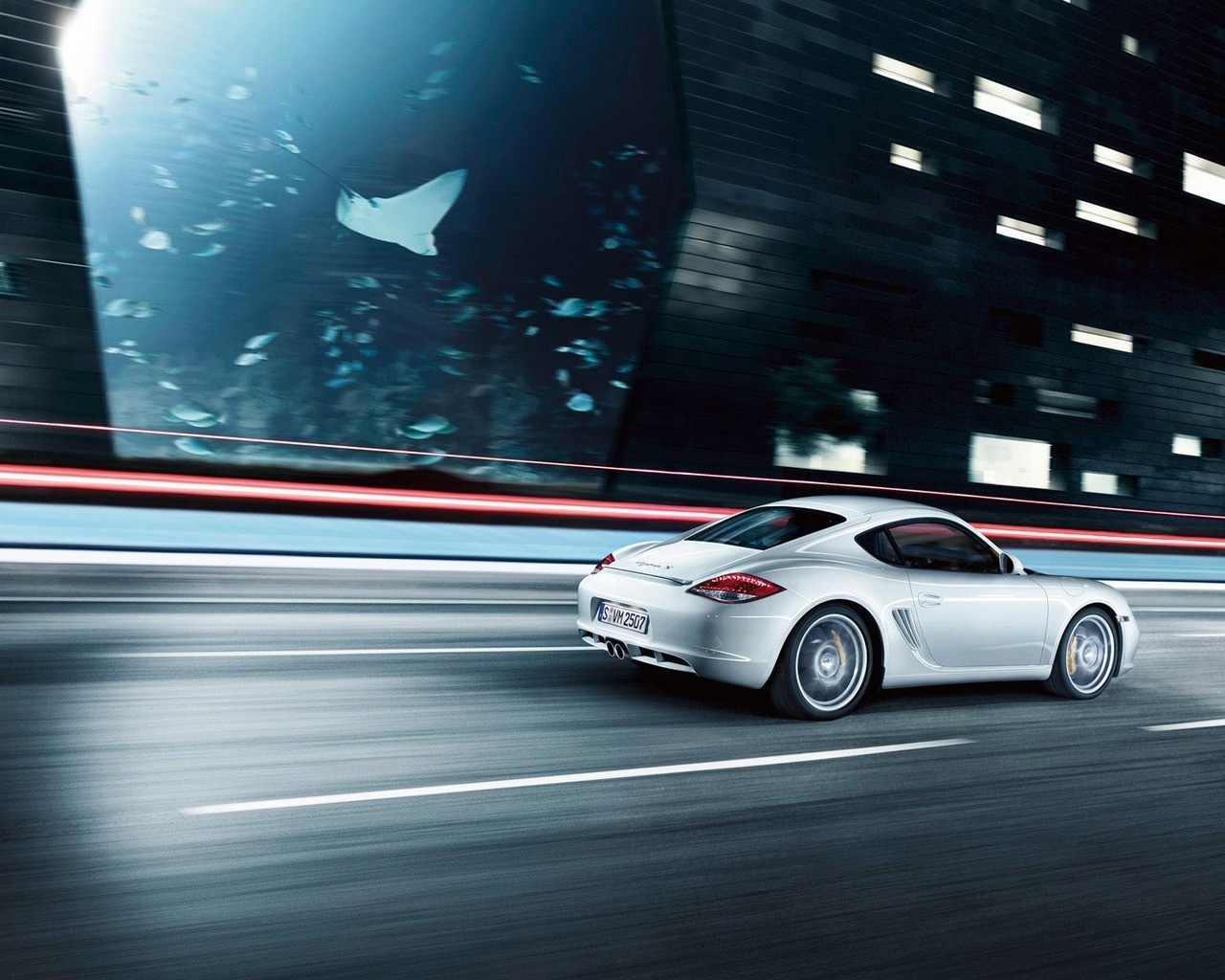 Porsche на трассе обои