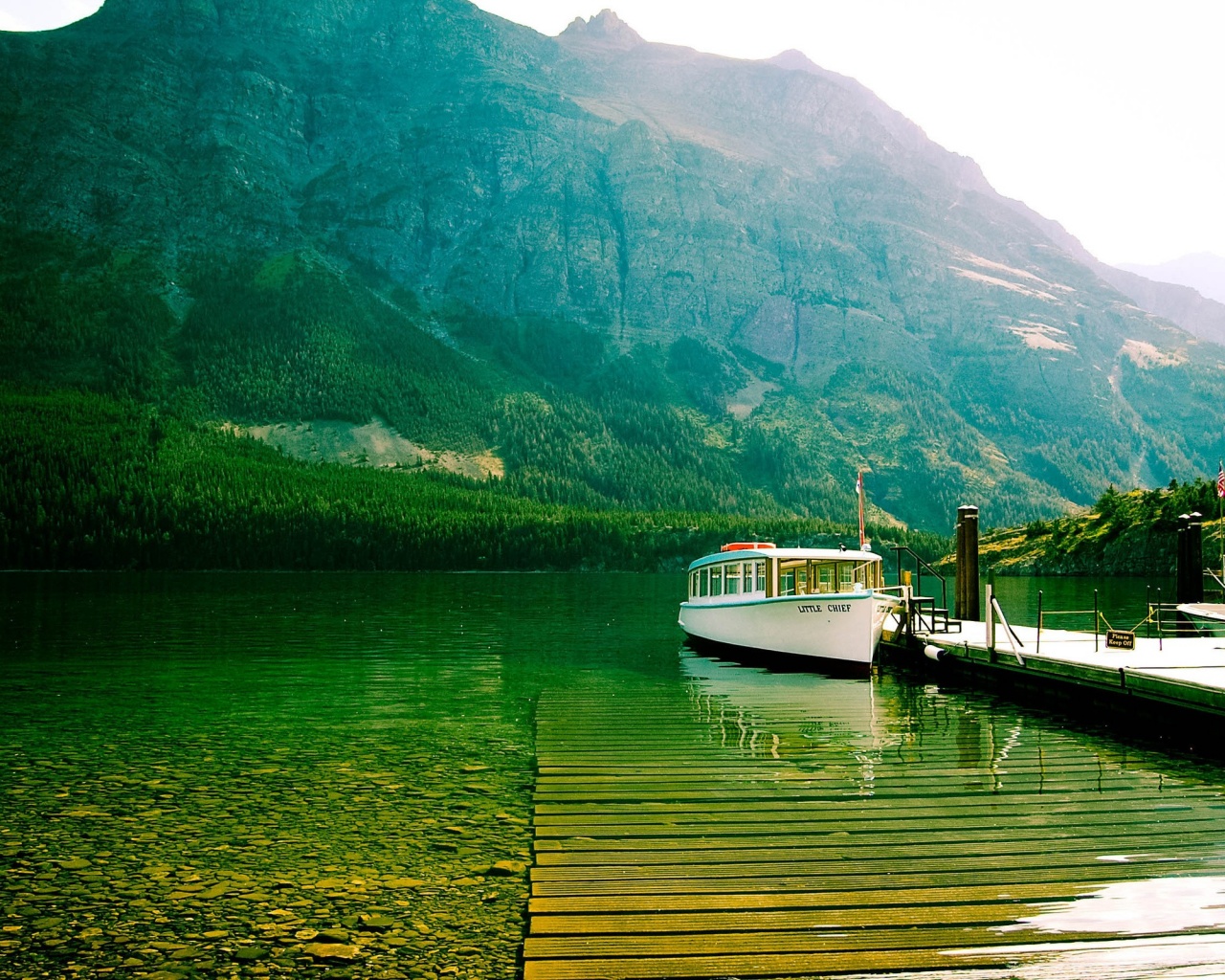 Пароходик обои