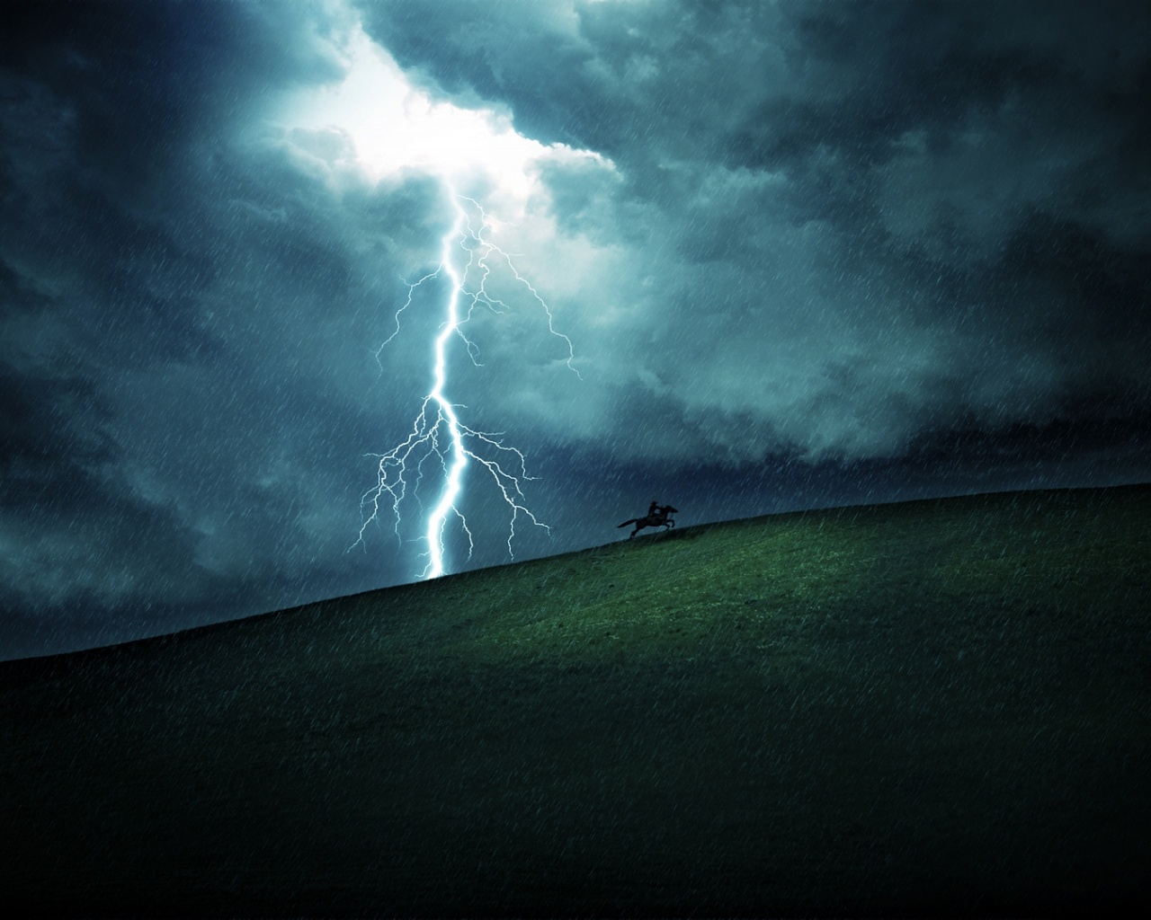 Всадник в буре обои