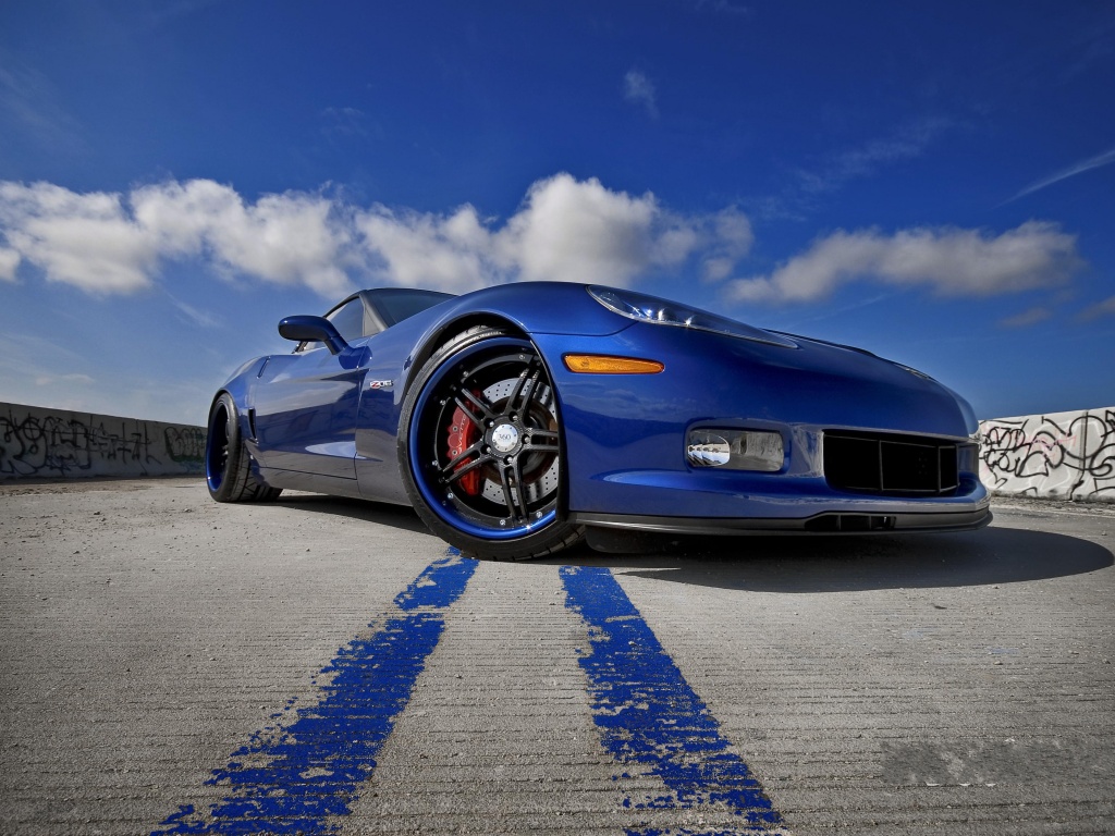 Синий спорткар обои