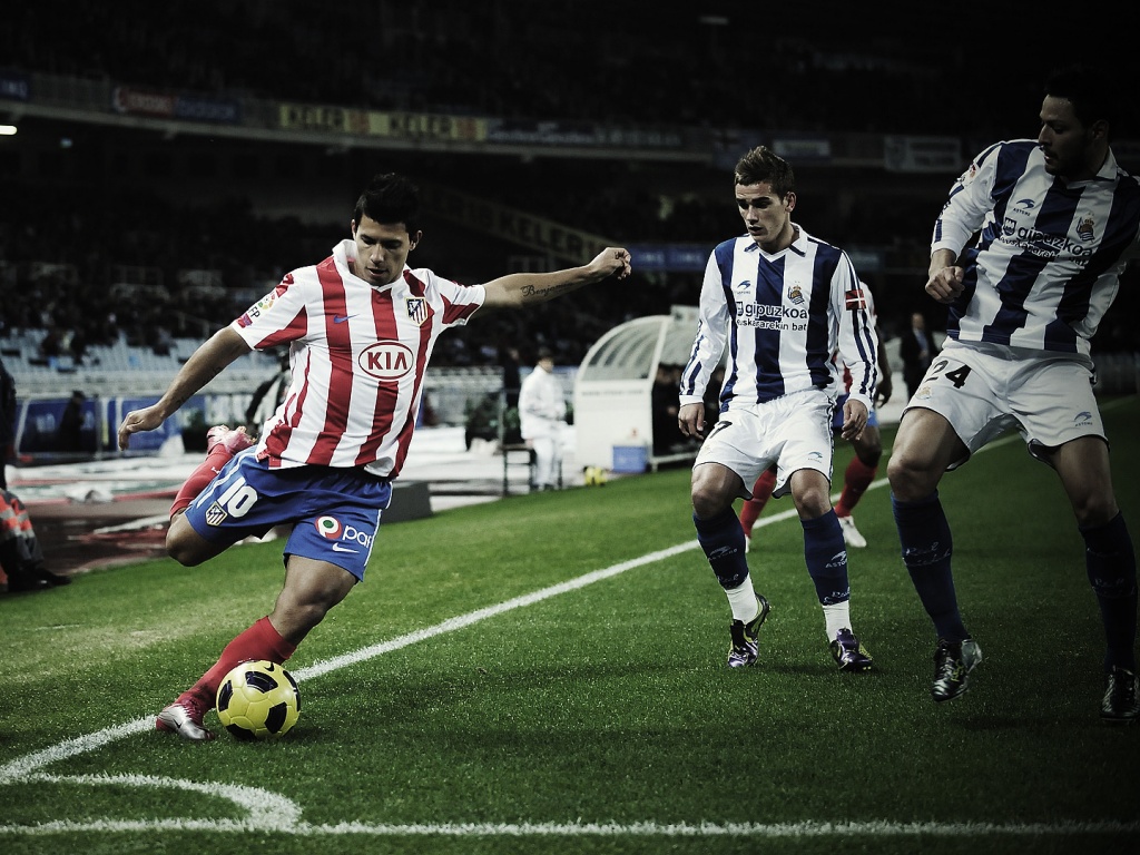 Футбольный матч обои