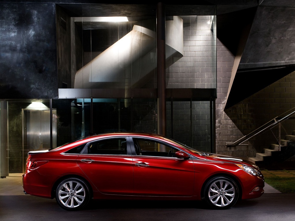 Красный хёндай солярис обои