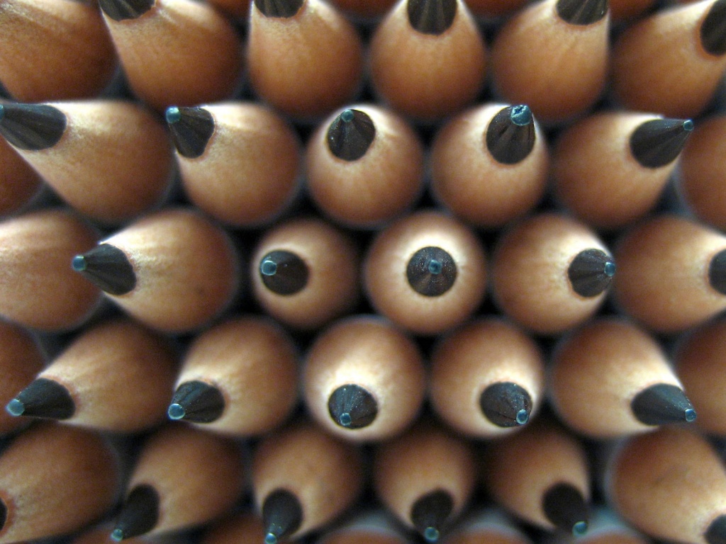 Чёрные карандаши обои