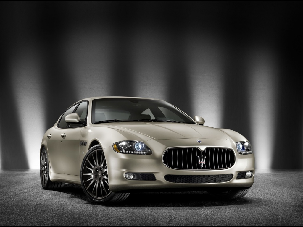 Maserati Quattroporte обои