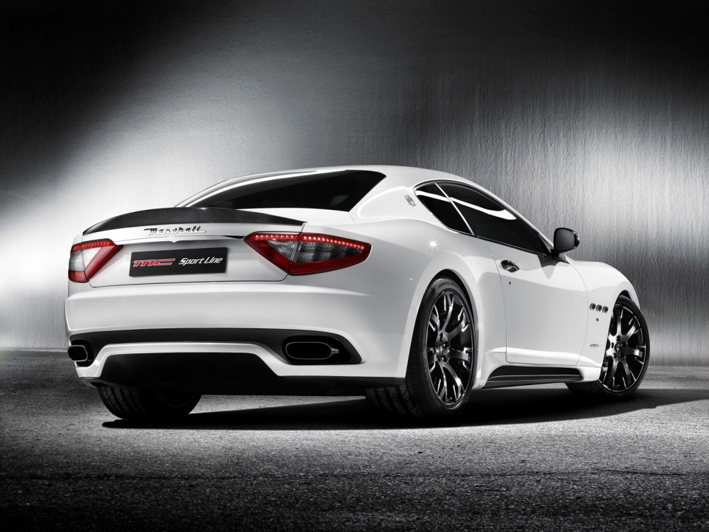 Мазерати Грантуризмо рендер обои