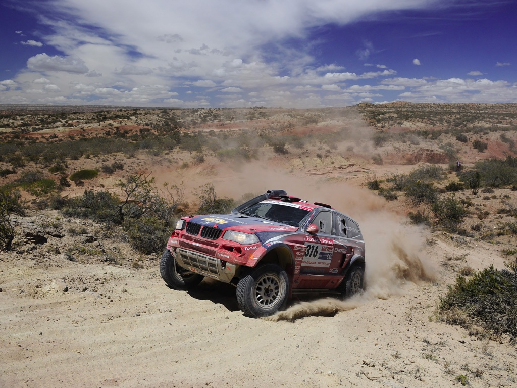 Раллийный BMW X3 обои