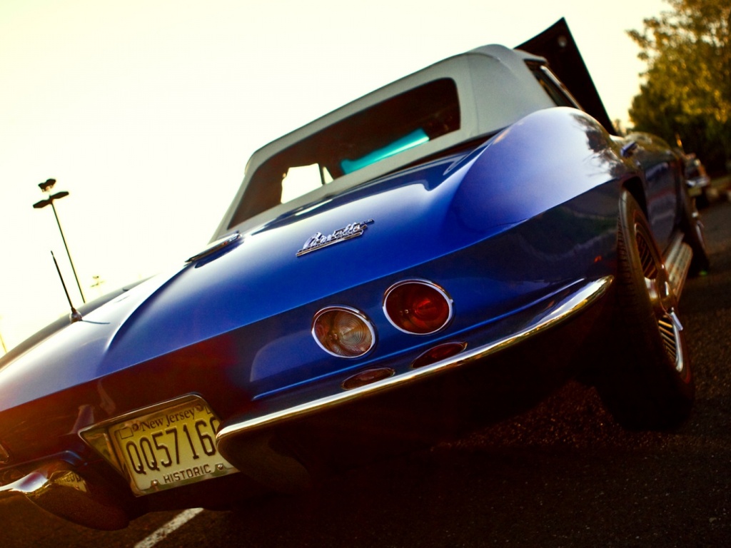 Ретро Chevrolet Corvette обои