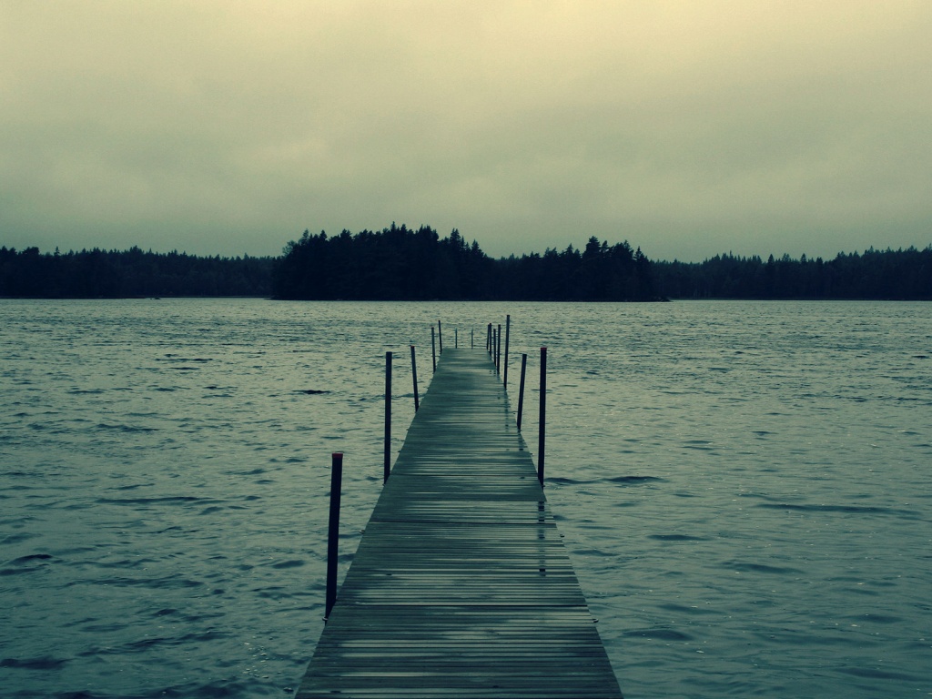 Причал на озере обои
